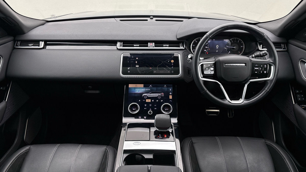 Land Rover Range Rover Velar Image 12