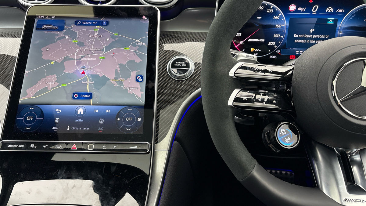 Mercedes-Benz GLC Image 13