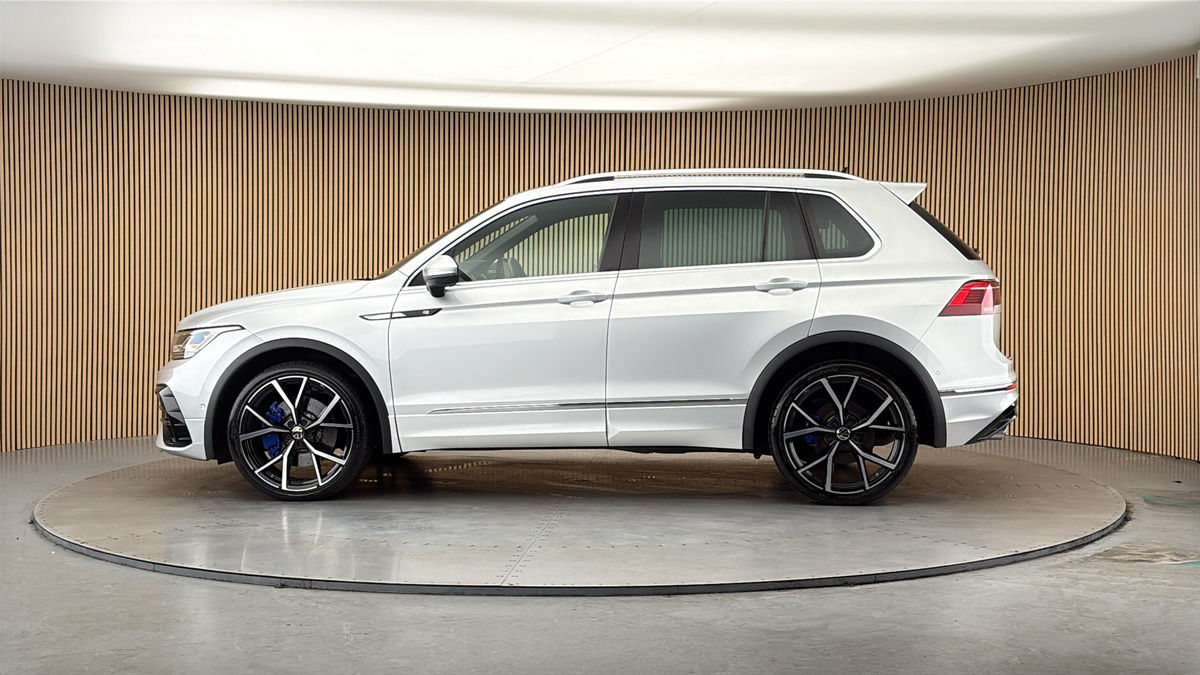 More views of Volkswagen Tiguan