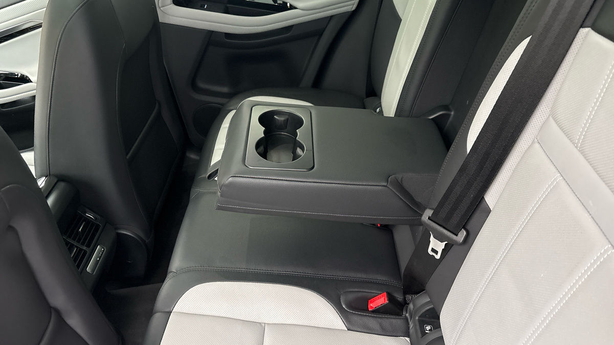 Land Rover Range Rover Evoque Image 9