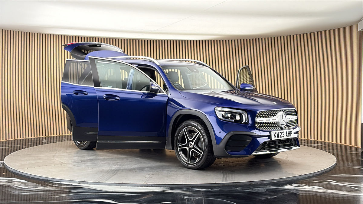 More views of Mercedes-Benz GLB