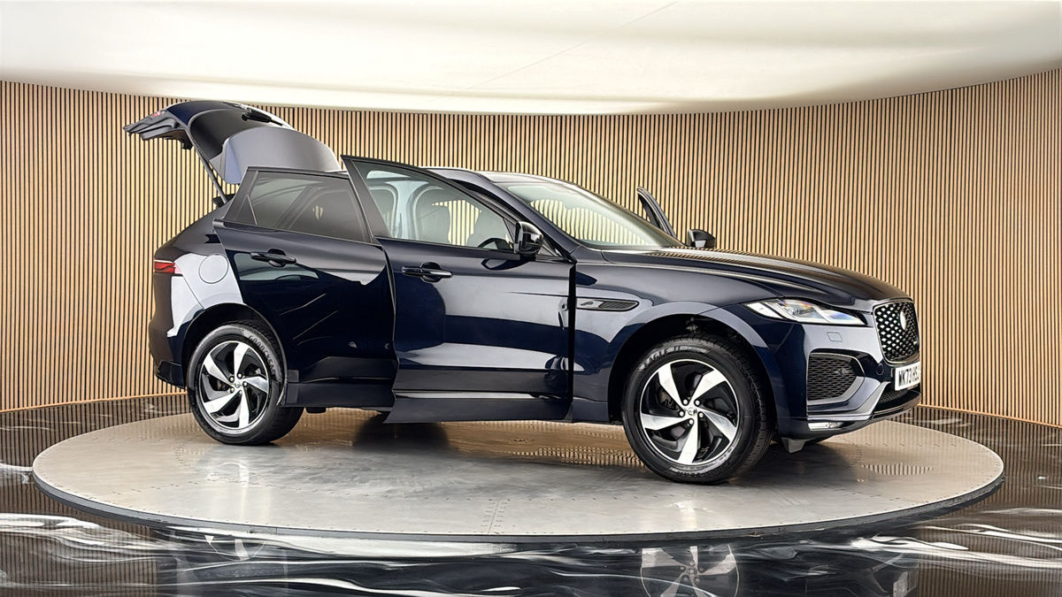 More views of Jaguar F-PACE