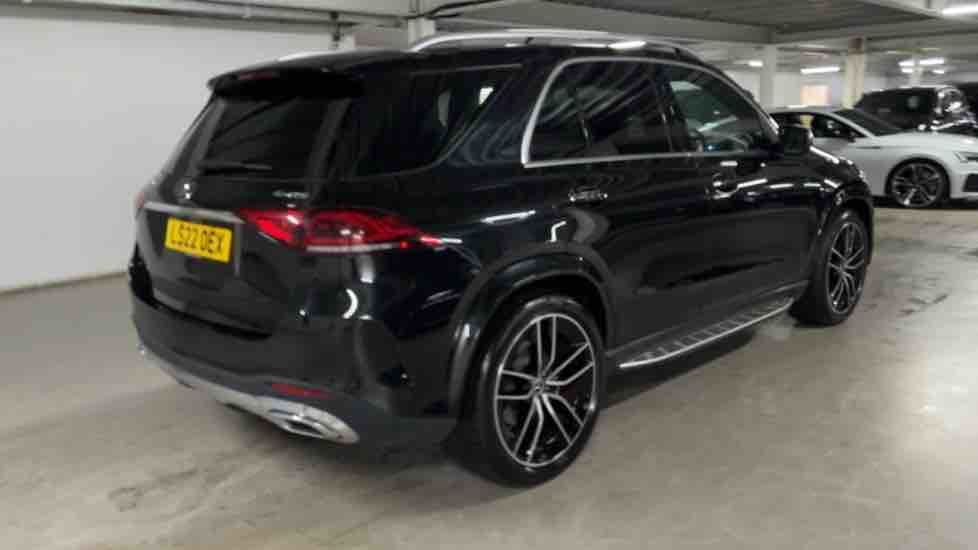 More views of Mercedes-Benz GLE
