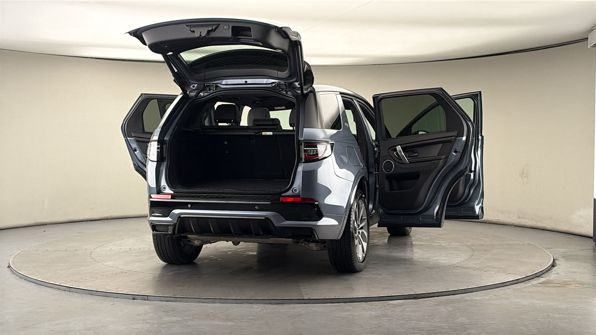 More views of Land Rover Discovery Sport