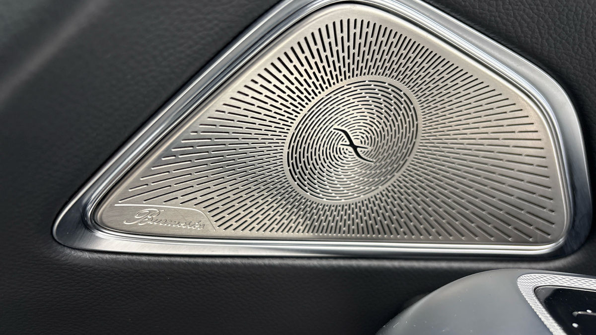 Mercedes-Benz E Class Image 28