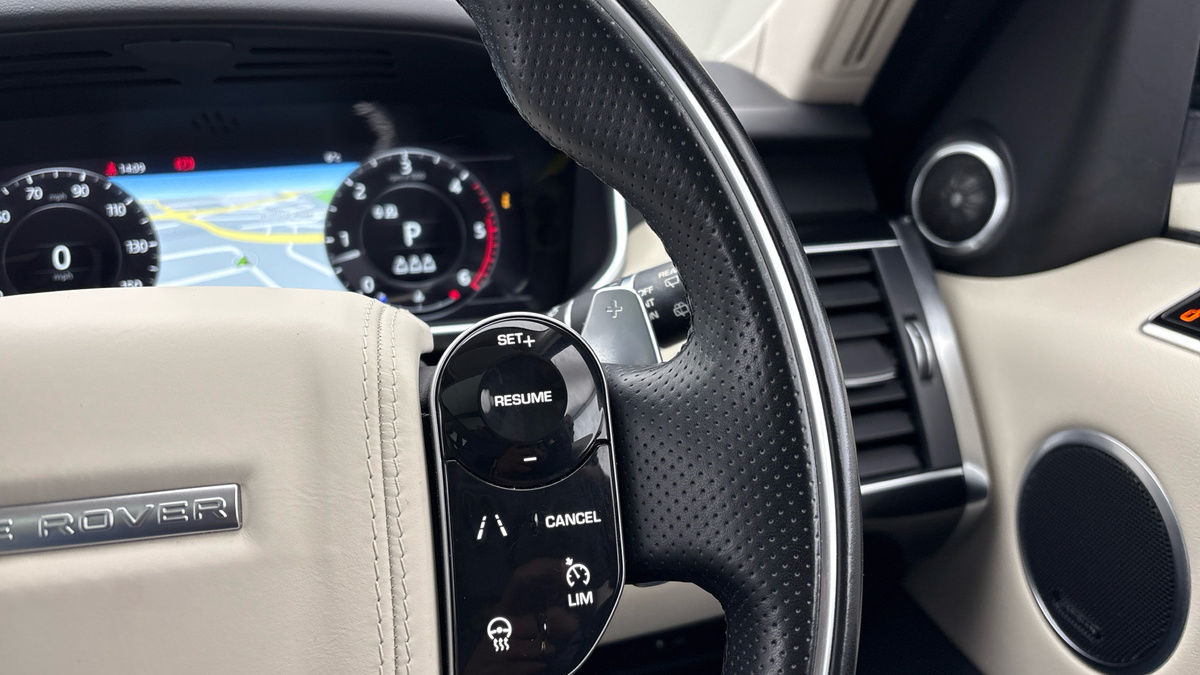 Land Rover Range Rover Sport Image 14