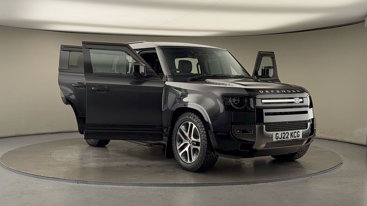 More views of Land Rover Defender 110