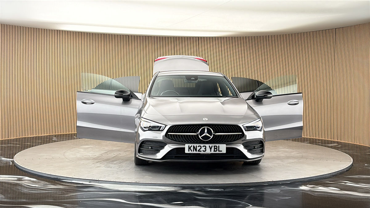 More views of Mercedes-Benz CLA