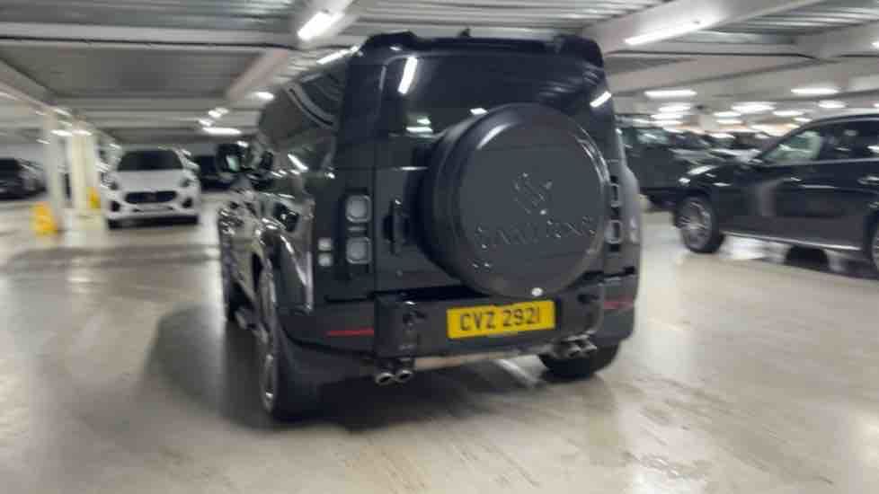 More views of Land Rover Defender 90
