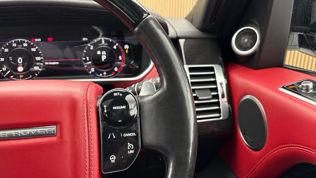 Land Rover Range Rover Image 14