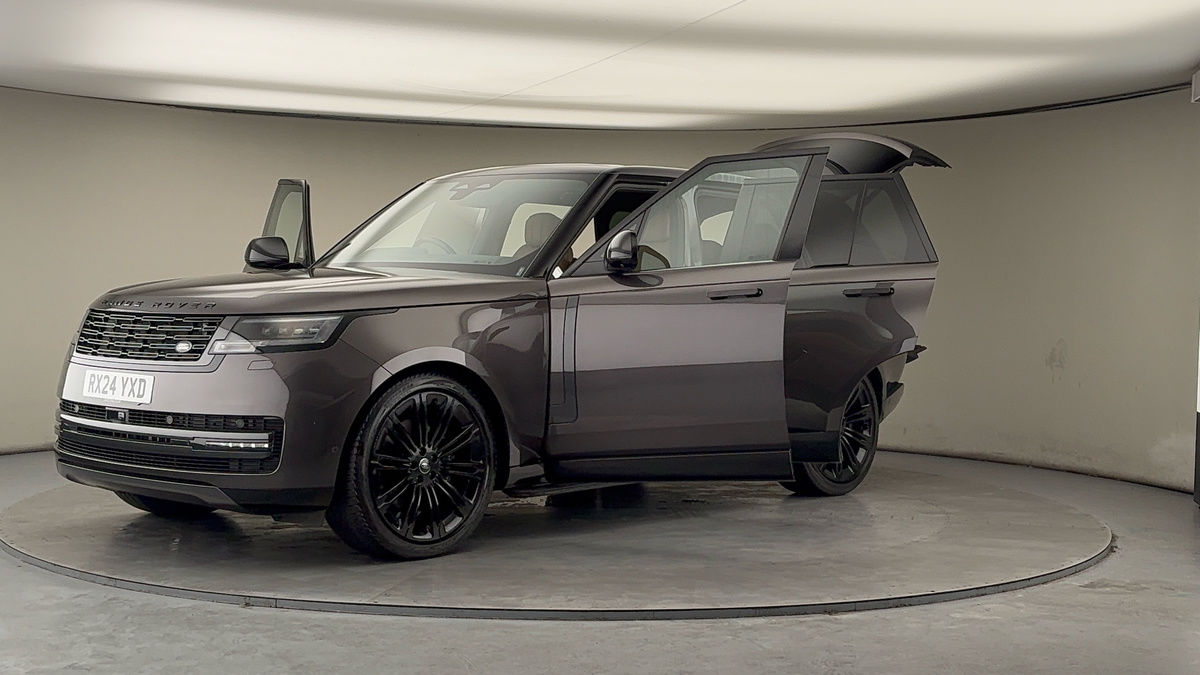 More views of Land Rover Range Rover