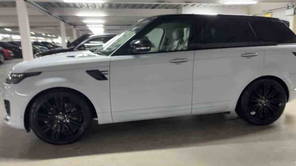 More views of Land Rover Range Rover Sport