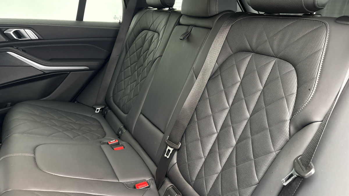 BMW X5 Image 8