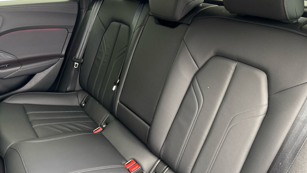 Audi A5 Image 8