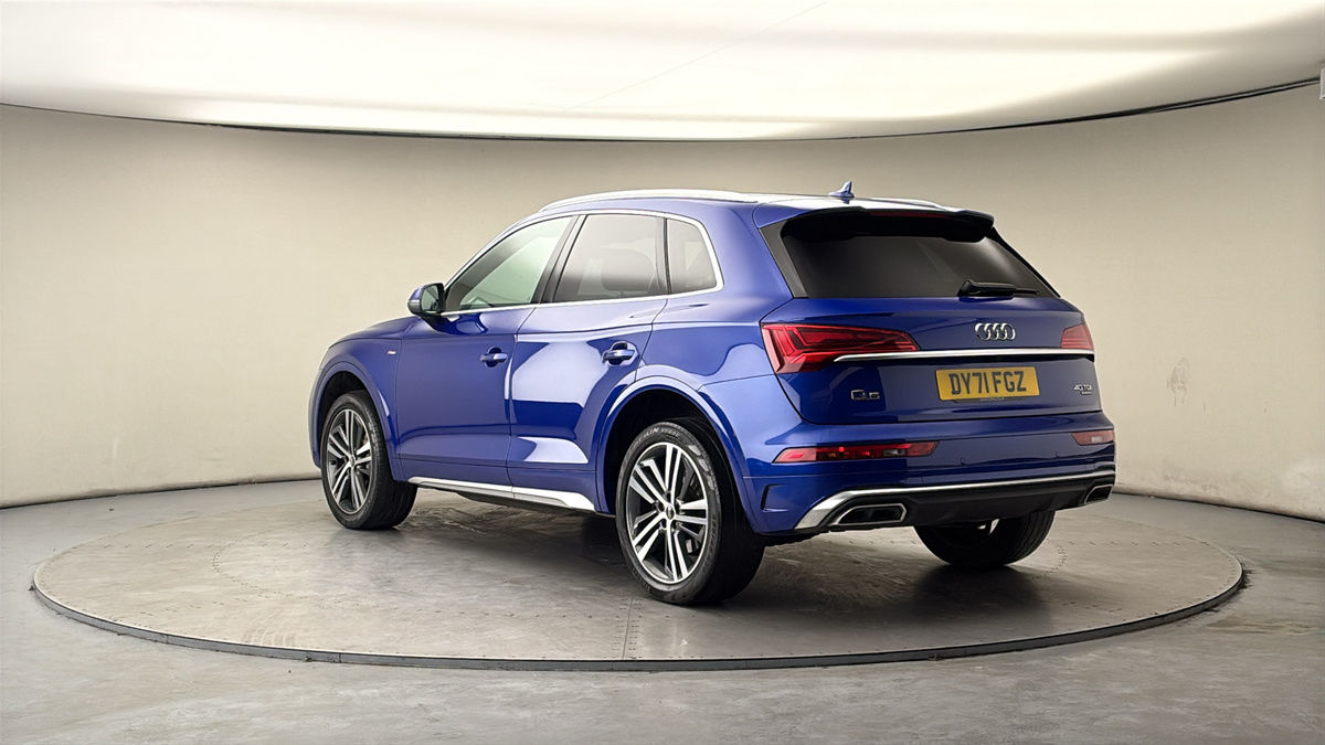 Audi Q5 Image 2