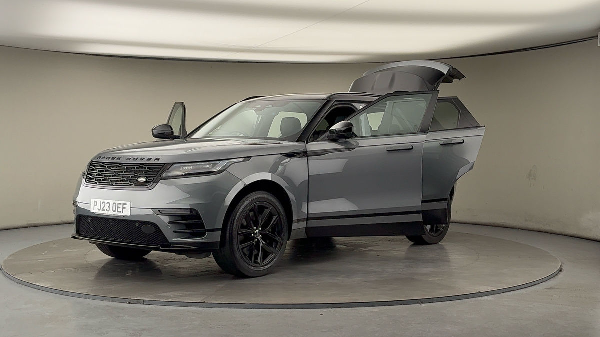 More views of Land Rover Range Rover Velar
