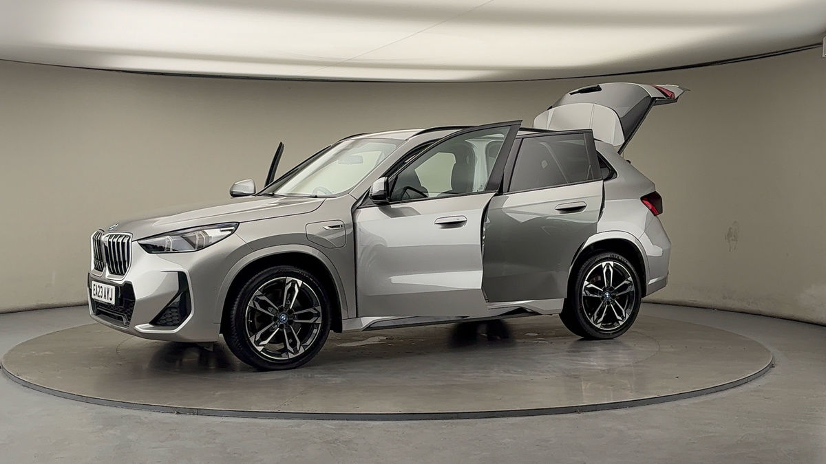 More views of BMW X1