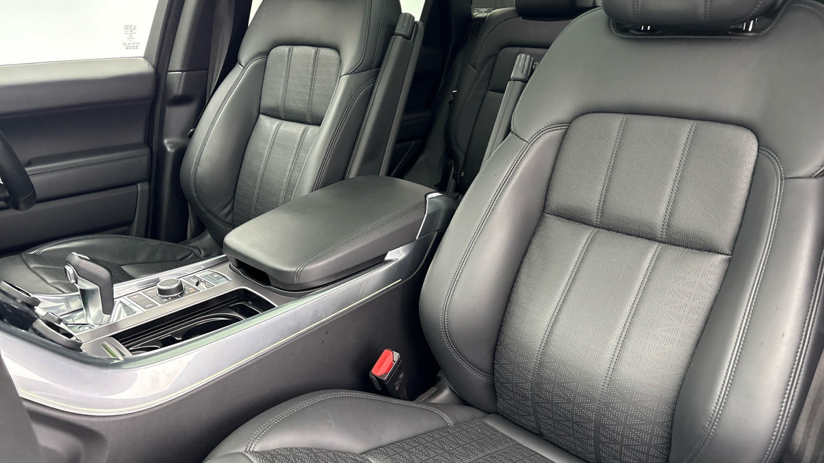 Land Rover Range Rover Sport Image 7
