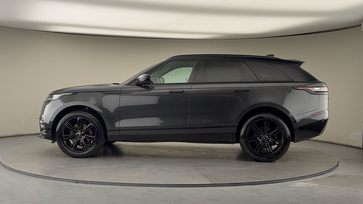 More views of Land Rover Range Rover Velar