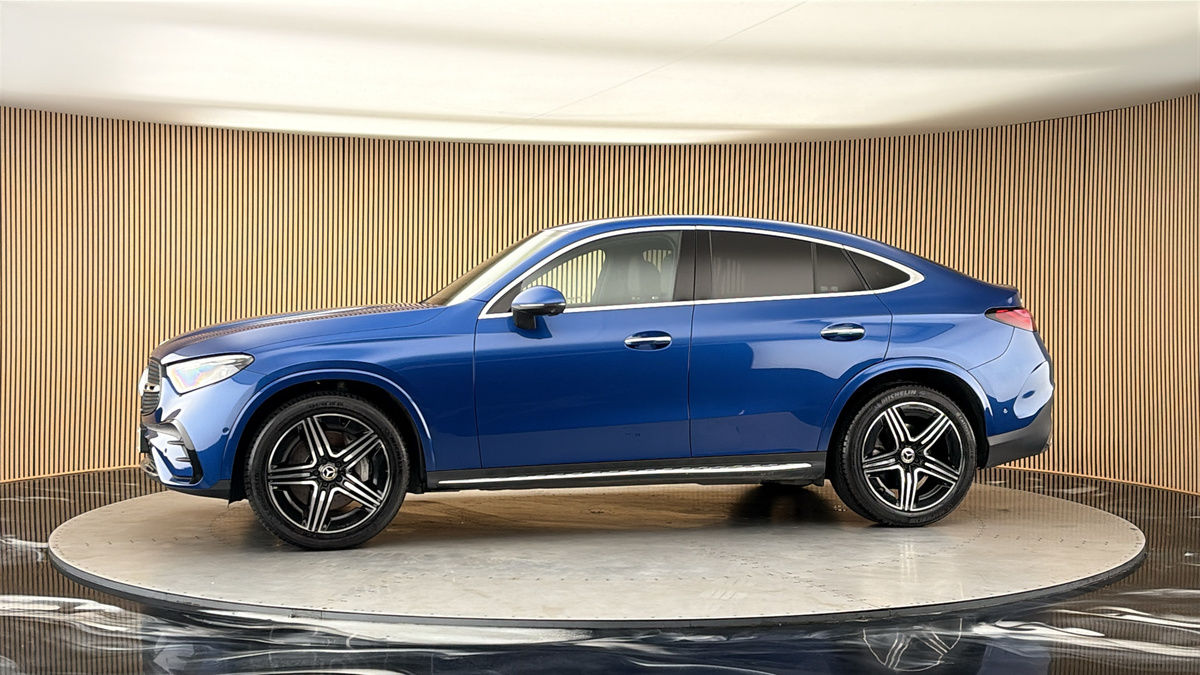 More views of Mercedes-Benz GLC