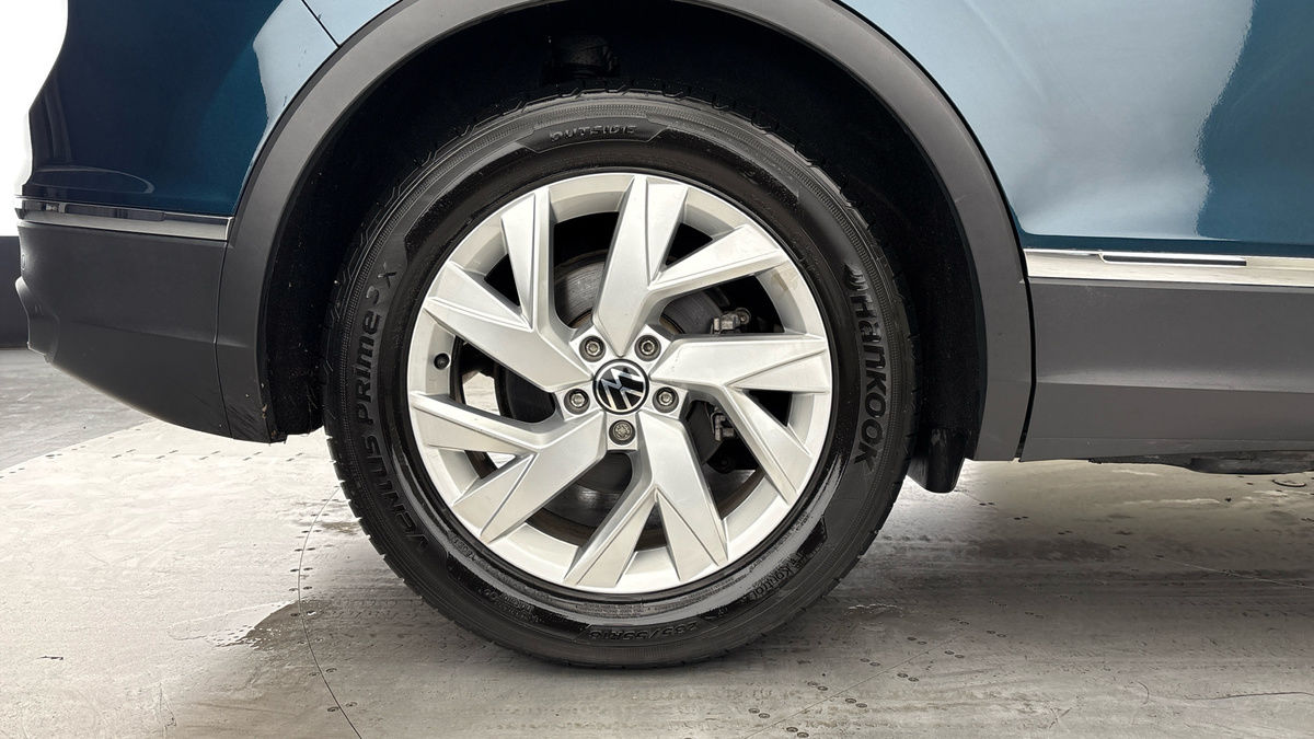 Volkswagen Tiguan Image 10