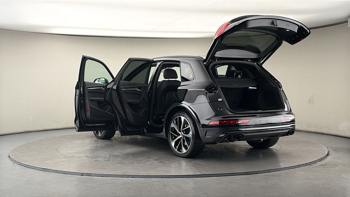 Audi SQ5 Image 23