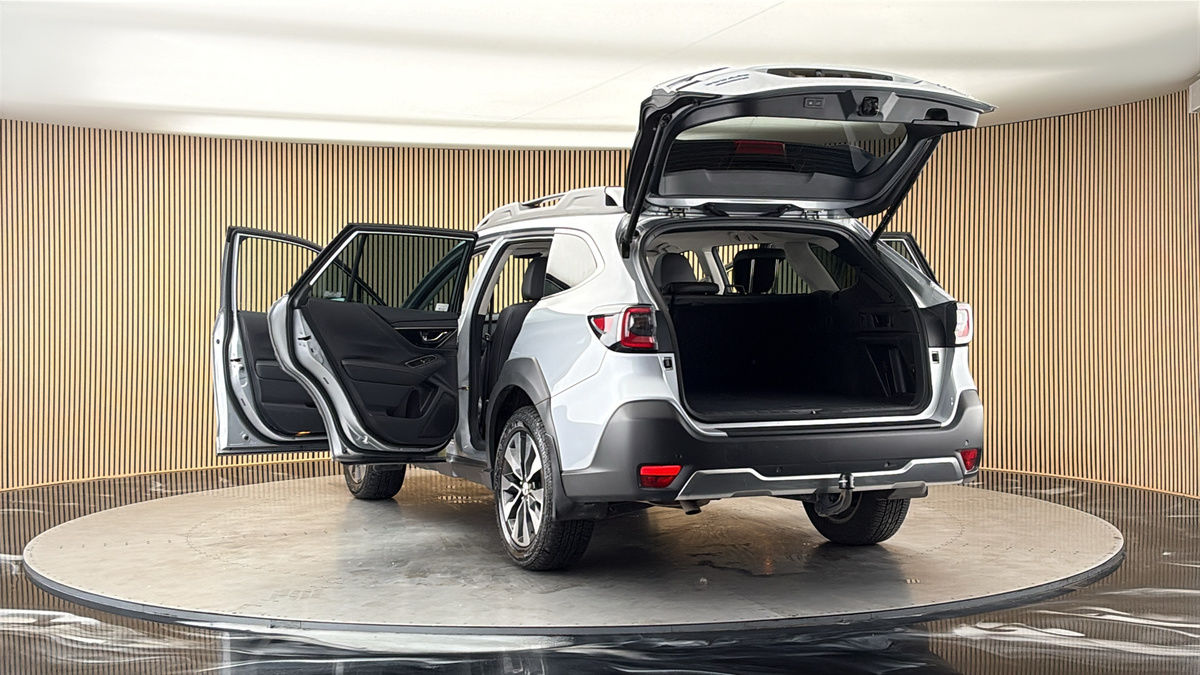 More views of Subaru Outback