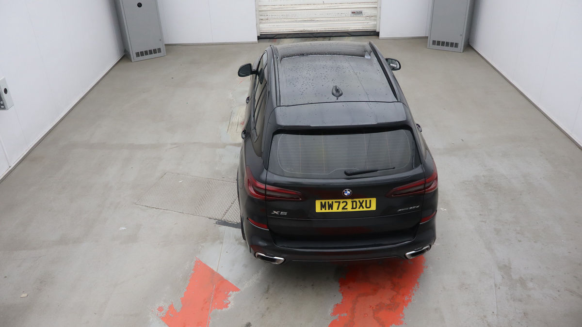 BMW X5 Image 8