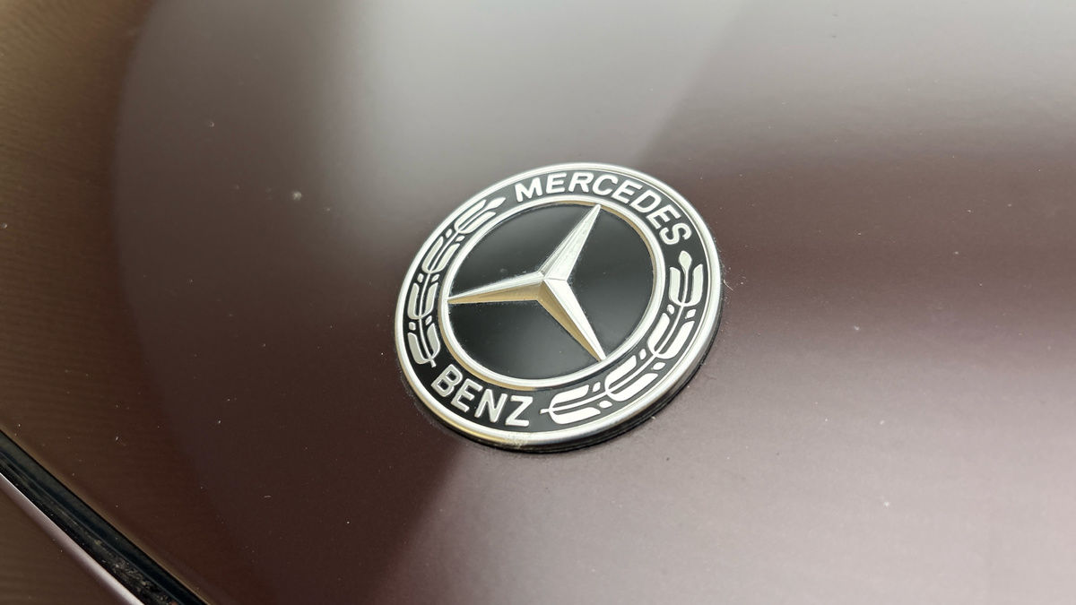 Mercedes-Benz E Class Image 24