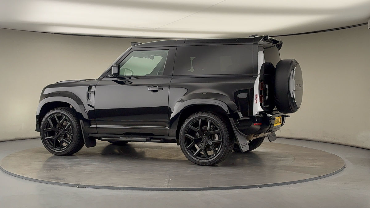 More views of Land Rover Defender 90
