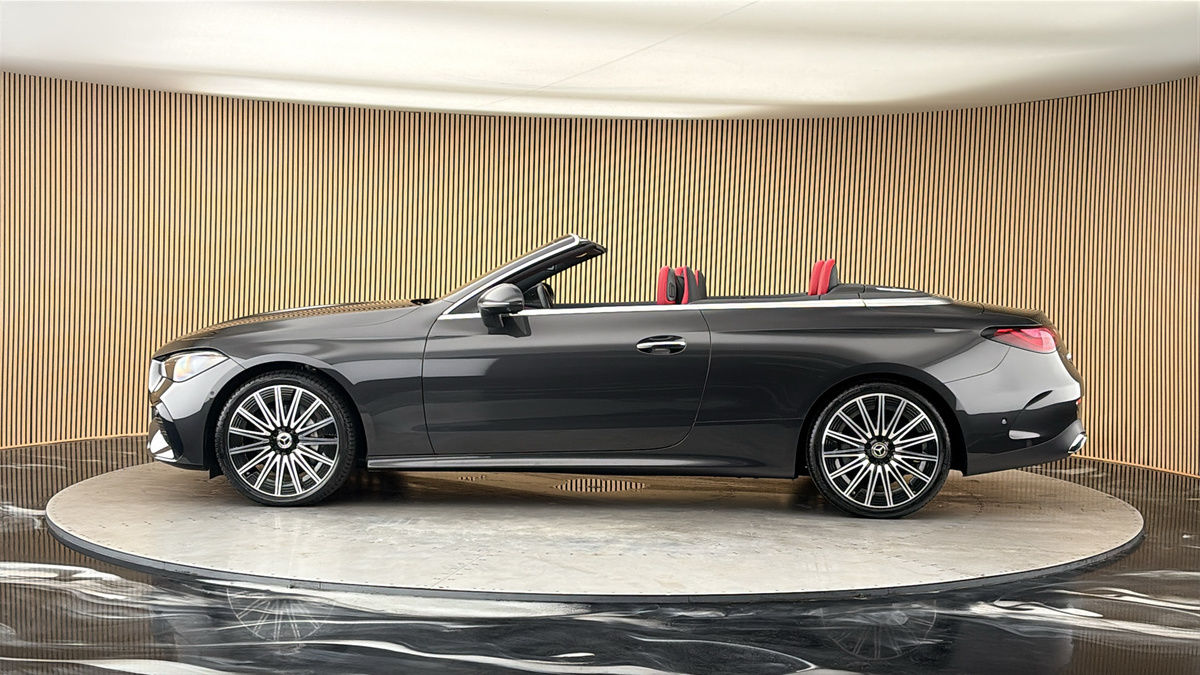 Mercedes-Benz CLE Image 15
