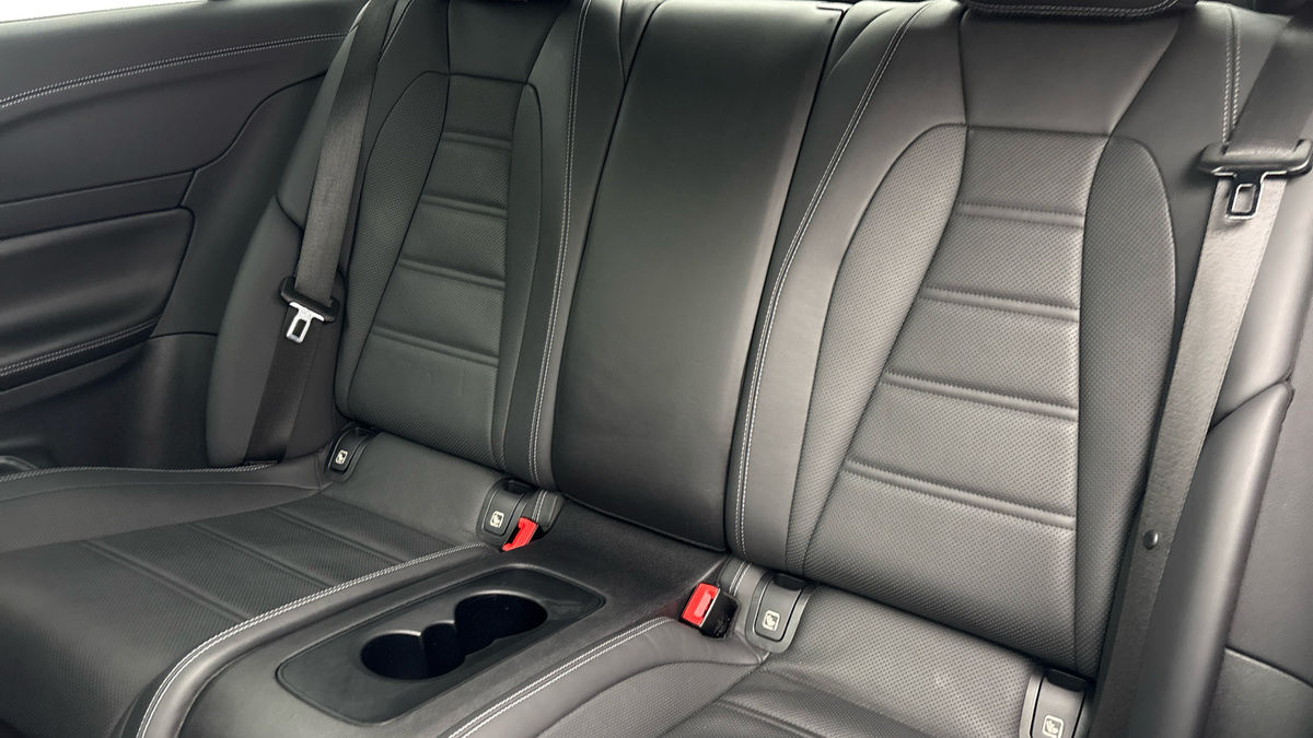 Mercedes-Benz E Class Image 8