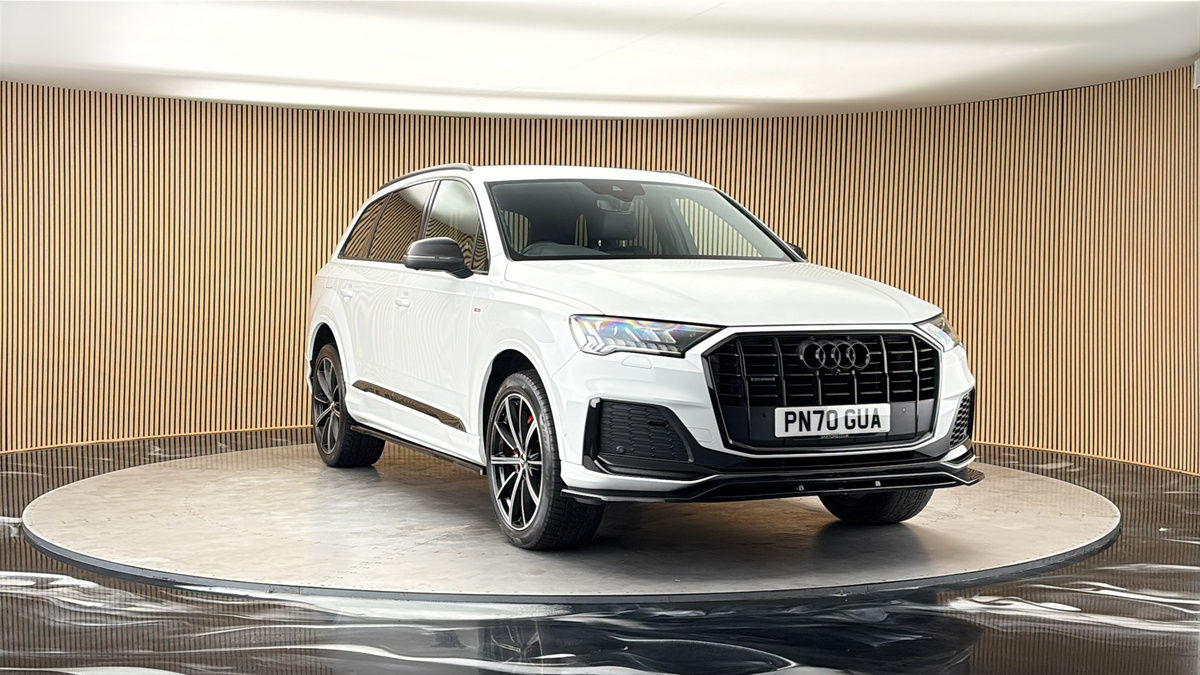 More views of Audi Q7