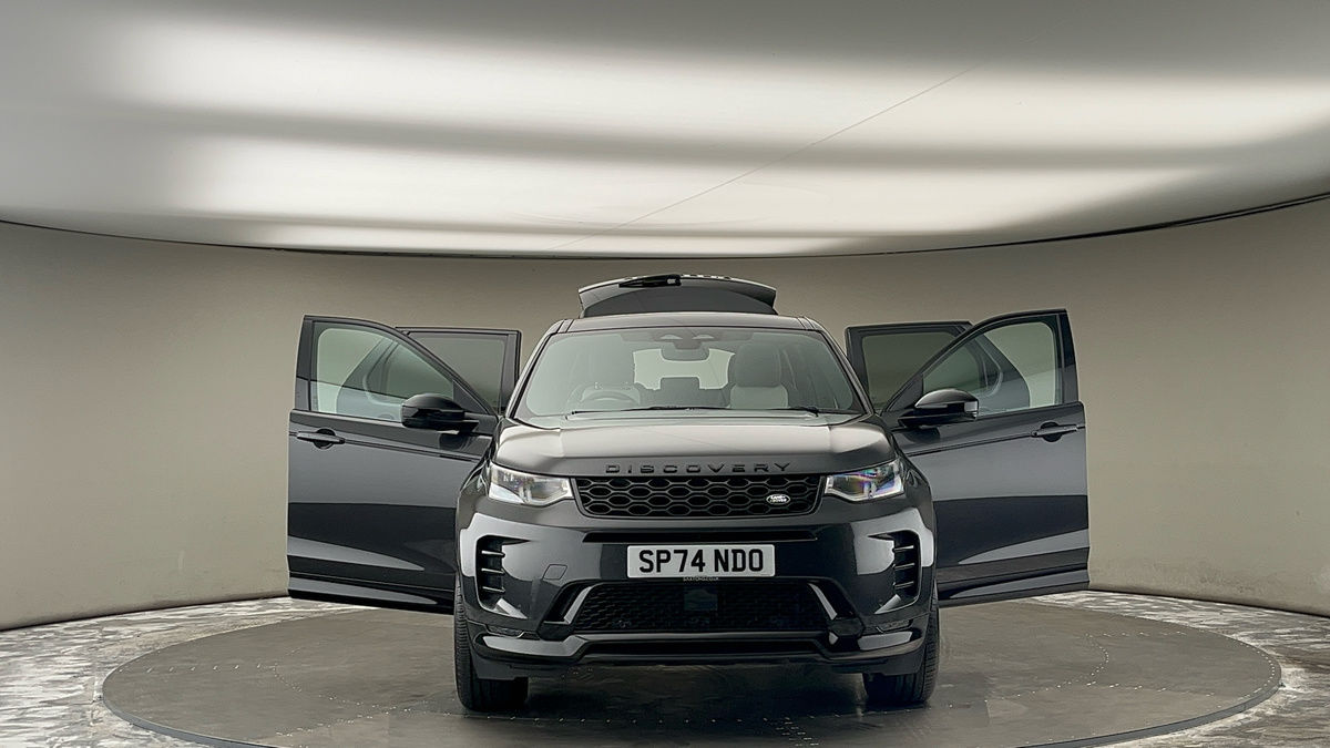 More views of Land Rover Discovery Sport