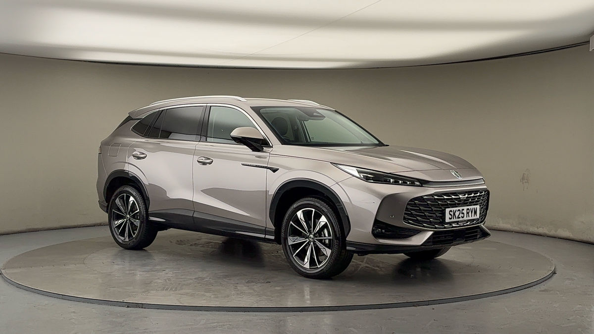 More views of MG MG HS