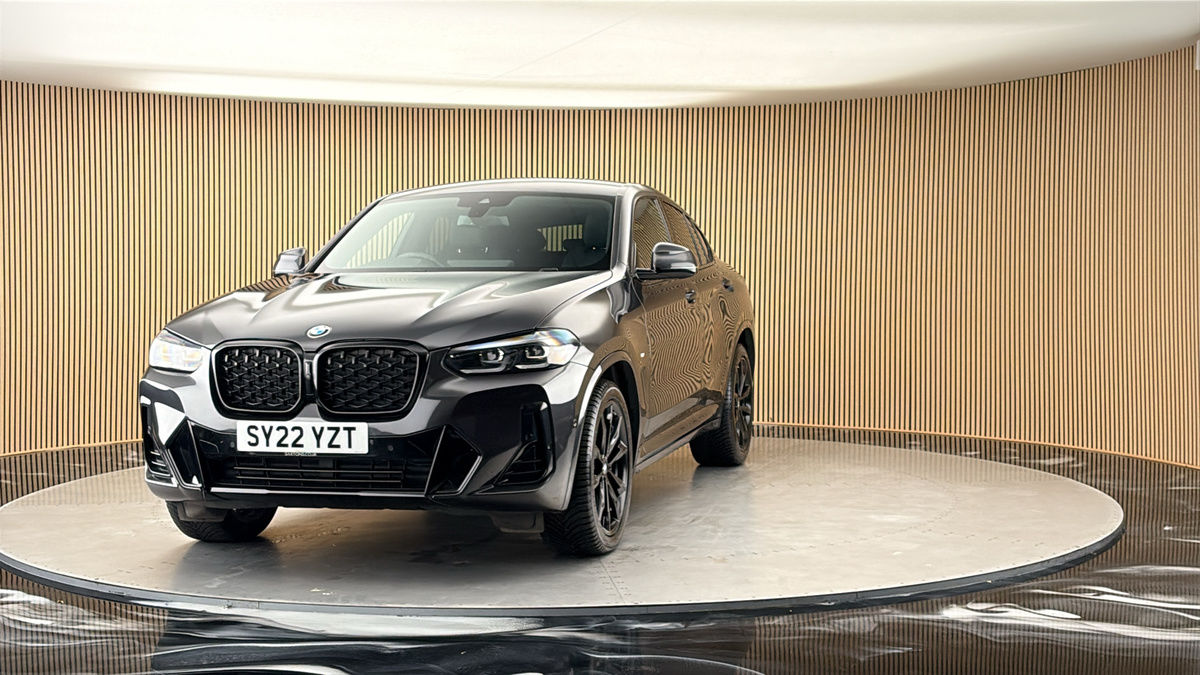 More views of BMW X4