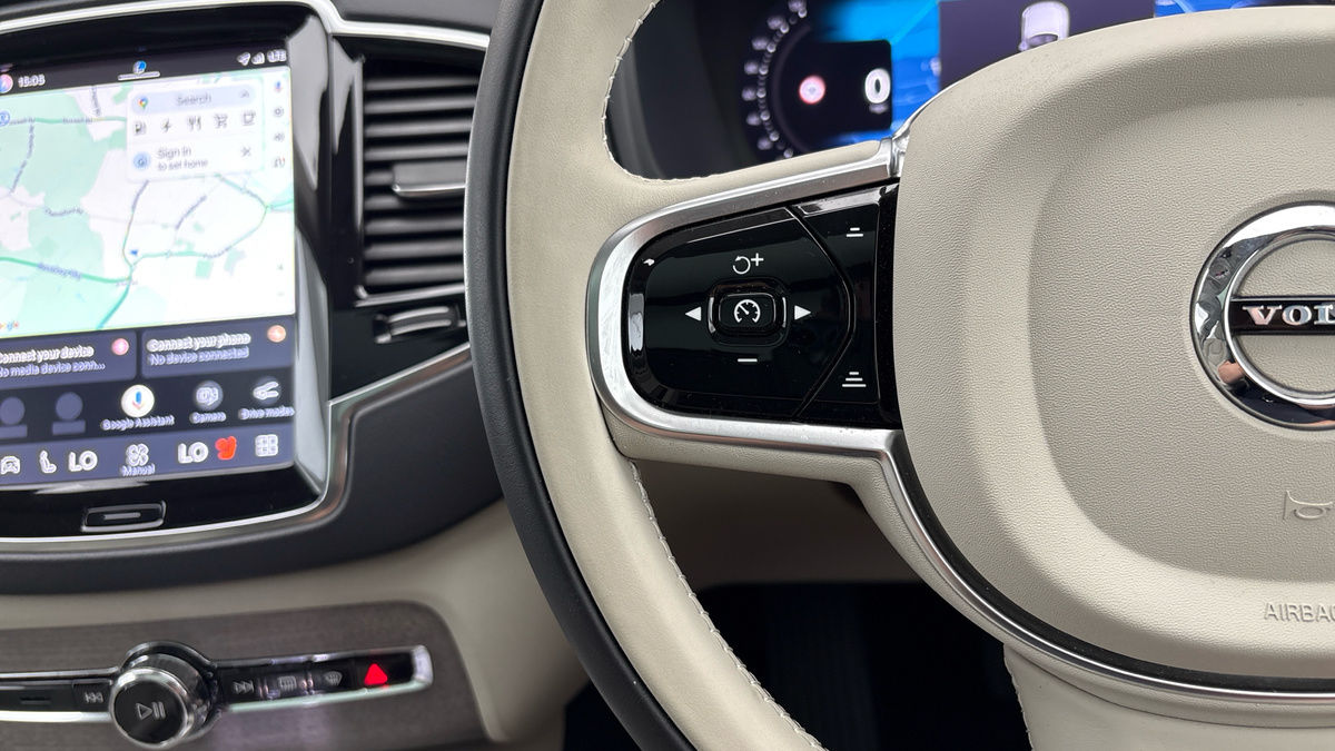 Volvo XC90 Image 13