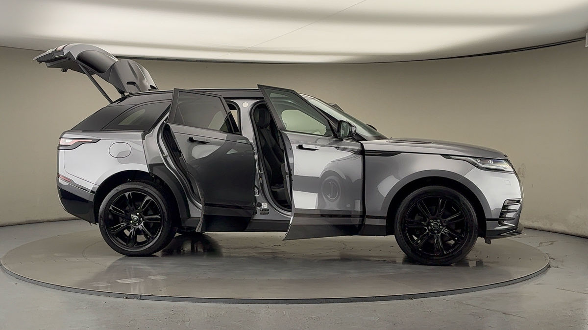 More views of Land Rover Range Rover Velar