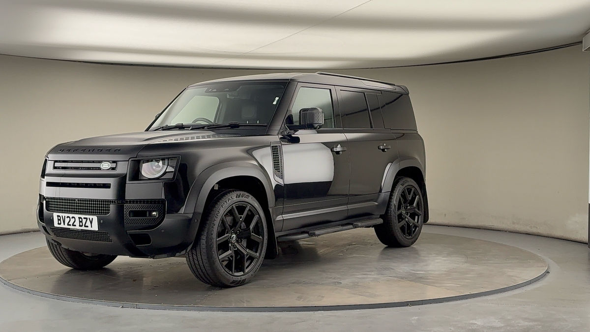 More views of Land Rover Defender 110