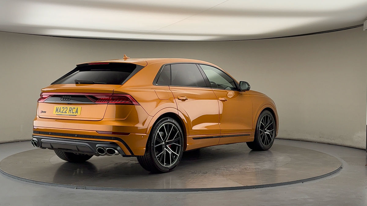 More views of Audi SQ8