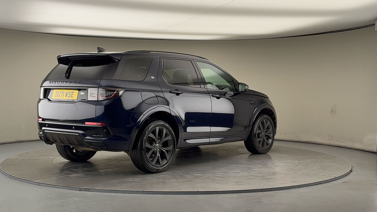 Land Rover Discovery Sport Image 21