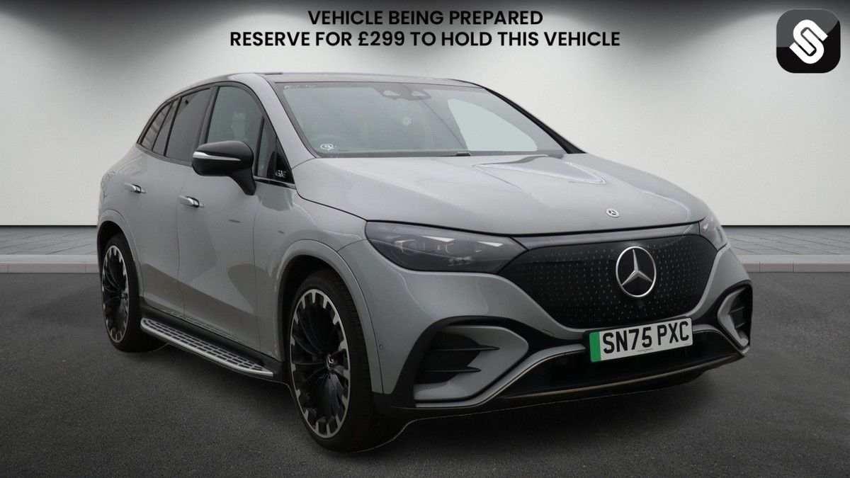 Mercedes-Benz EQE Sticky Header Image