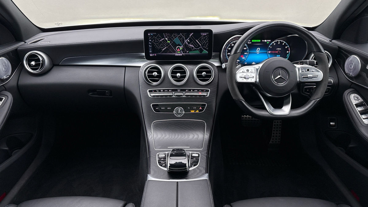 Mercedes-Benz C Class Image 12