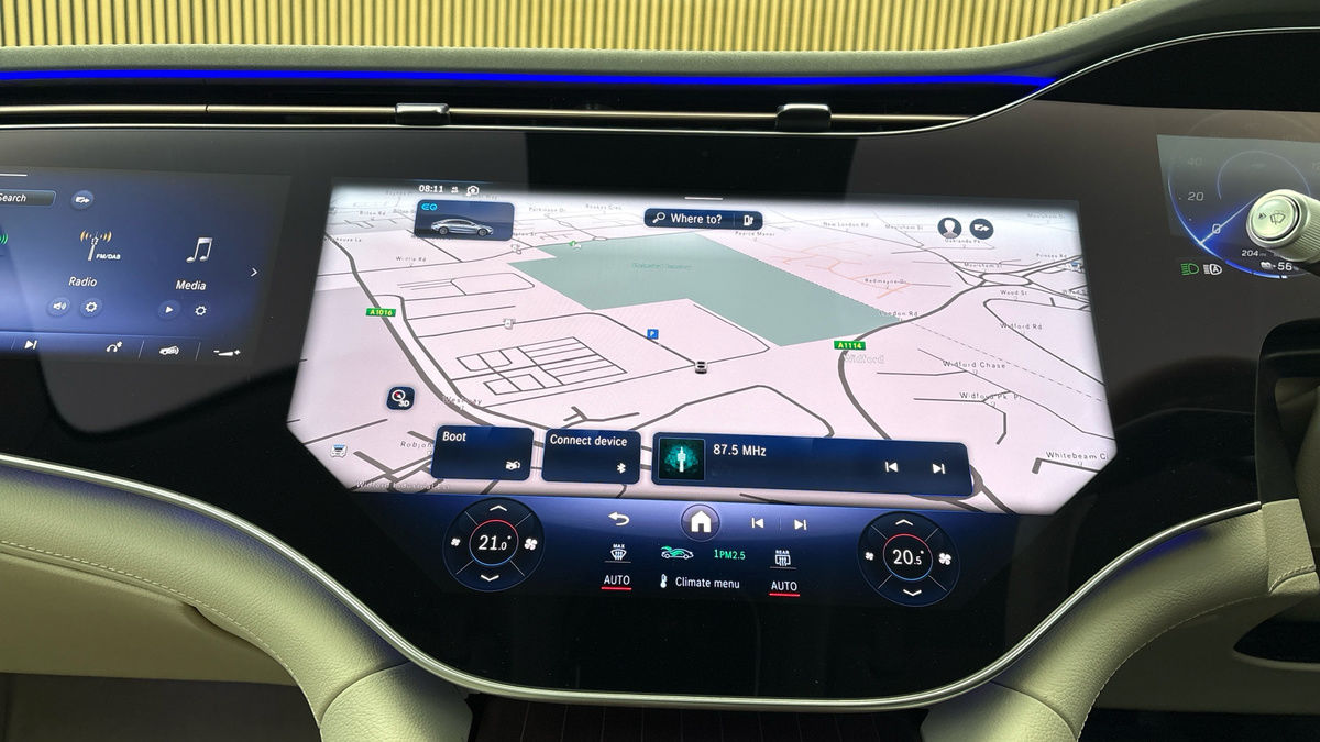 Mercedes-Benz EQS Image 17