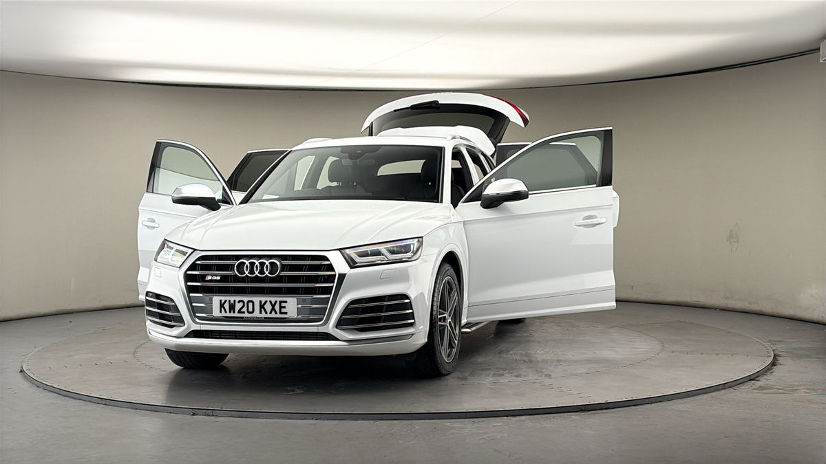 More views of Audi SQ5