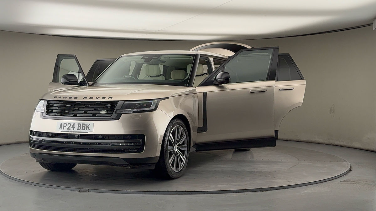 More views of Land Rover Range Rover