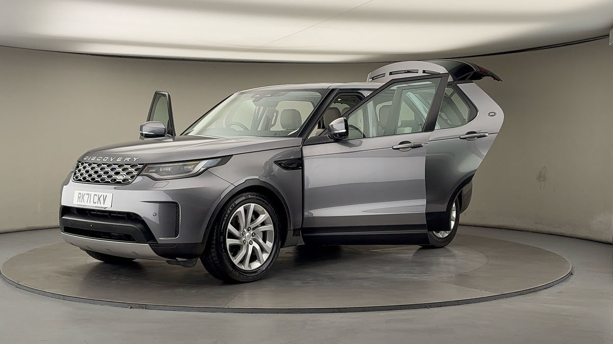 More views of Land Rover Discovery