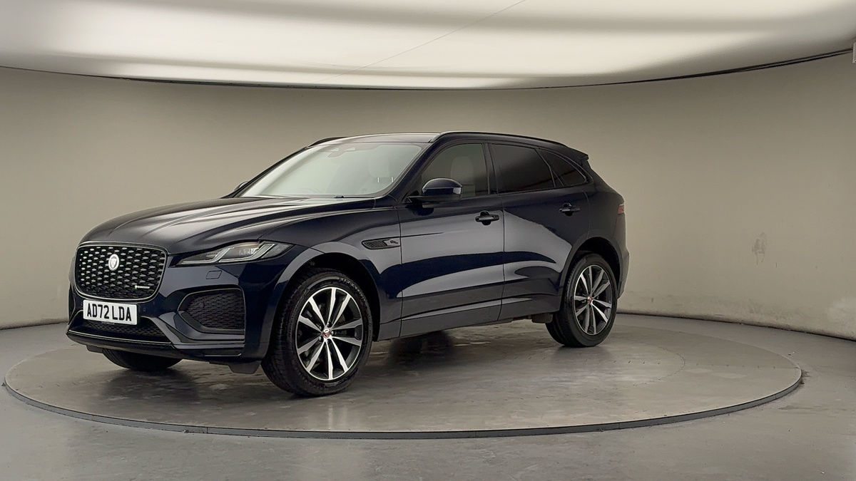 Jaguar F-PACE Image 20
