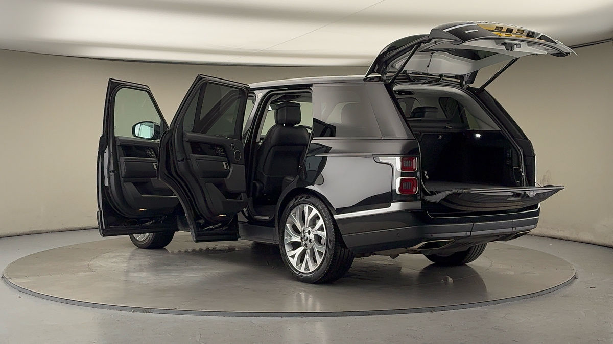 More views of Land Rover Range Rover