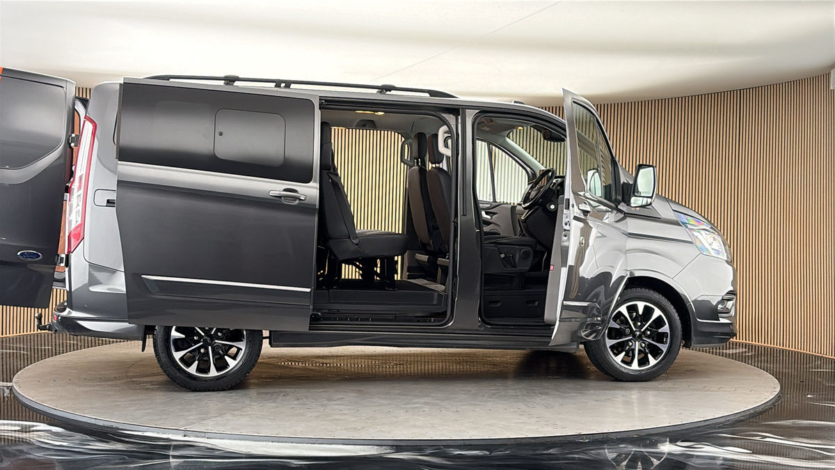 More views of Ford Transit Custom